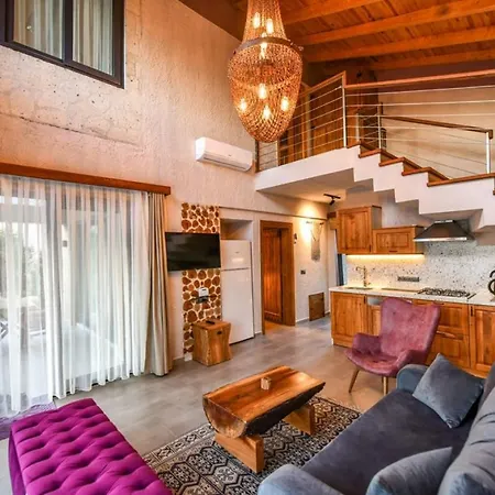 Βίλα Outstanding With Private Pool And Jacuzzi In